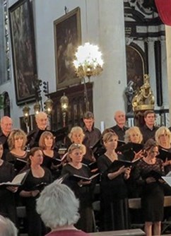 Leconfield Singers (GB)- Úštěk -Kostel sv. Petra a Pavla, Mírové nám. 51, Úštěk
