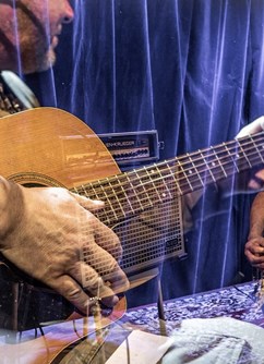 Dunaj - koncert v Praze -Kaštan - Scéna Unijazzu , Bělohorská 150, Praha Dunaj - koncert v Praze -Kaštan - Scéna Unijazzu , Bělohorská 150, Praha
