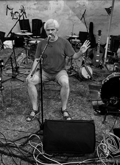Jan Fic, Ty syčáci!- koncert v Praze -Kaštan - Scéna Unijazzu , Bělohorská 150, Praha