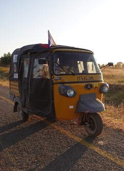 Tomík na cestách: Afrika s tuktukem- Šumperk -G-klub , Fialova 3, Šumperk