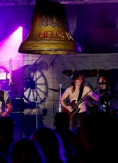 AC/DC TRIBUTE v Litomyšli- koncert Litomyšl -MC Kotelna, Kapitána Jaroše 1129, Litomyšl