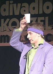 Mezinárodní festival moderní magie - IV. soutěžní blok (mikromagie u stolu)