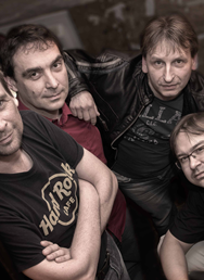 ROBERT HLAVATÝ & band