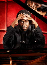 ROBERT GLASPER TRIO (USA)