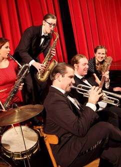 Swing na Kampě
