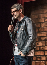 Stand-up Nikola Džokič a hosté