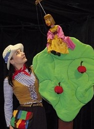 Divadlo eMILLIon: Princezna se zlatou hvězdou