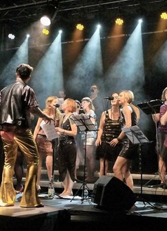 Mikrochor: Rhythmic Choir