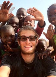 ONLINE: Na kole přes Afriku (Tadeáš Šíma)