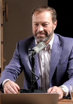 Petr Koblic a Martin Potůček, moderuje Radovan Vávra