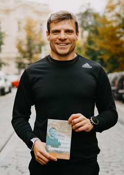 ONLINE: Tomáš Šebek - Nebe nad Jemenem