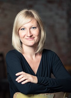 Děti jsou taky lidi: Výchova, vzdělávání a vývojové trauma