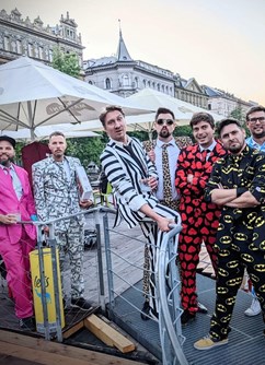LEGInTIMNĚ MŮŽEM <|> Vagyny slaví 18tiny!