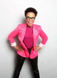 Tonya Graves na Šelepce