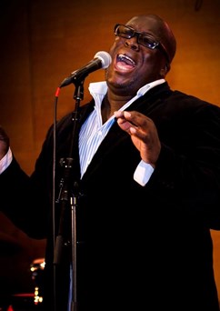 Jazz & Blues on the Rails: Serge Robinson  - soul and gospel