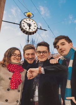 Něco si přej + Jaroslav Sýkora