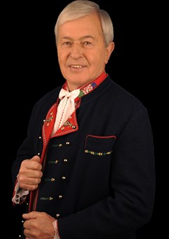 Jožka Černý s cimbálovkou Gracia