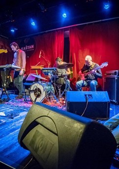 Star Club West (BE), Katastr
