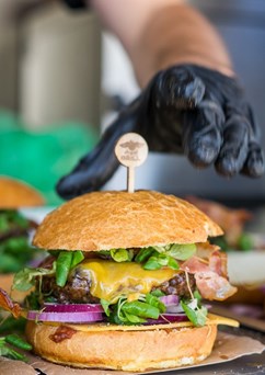 Dobré jídlo světa street food piknik Kačina 2023