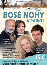 Bosé nohy v parku