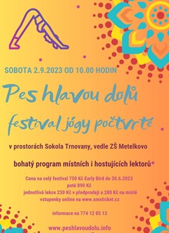 Pes hlavou dolů - jógový festival Teplice