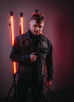 DJ EKG