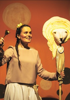 Zlatovláska - host Divadlo Lampion