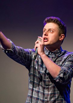 Slam poetry exhibice Brno