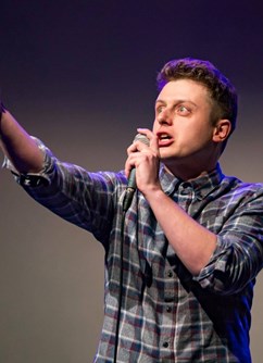 Slam poetry exhibice Brno