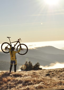 KOLEM SVĚTA NA KOLE + veletrh ForBikes