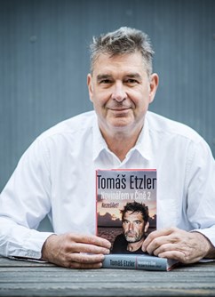 Tomáš Etzler: Novinářem v Číně 2 - Nezešílet!