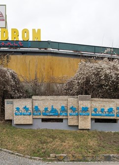 Velodrom TJ Favorit − komentovaná prohlídka