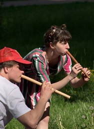 Důvody pestrokvětosti - bazmek entertainment 16/06