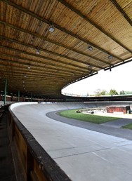 Velodrom TJ Favorit − komentovaná prohlídka
