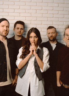 Kateřina Marie Tichá & Bandjeez | Nezámek | Šumava