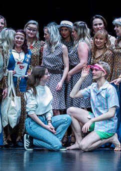 Dance of Love Soutěž skupin v Ladies show dance - 5. ročník