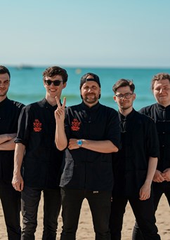 Fast Food Orchestra v Klubu OKO