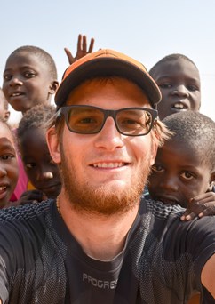 Tadeáš Šíma: Na kole přes Afriku + Afterparty s DJem