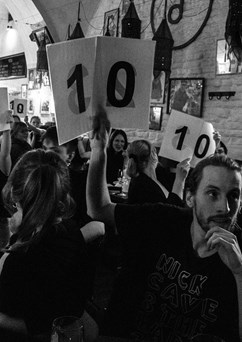 Brněnský slam poetry OpenMic