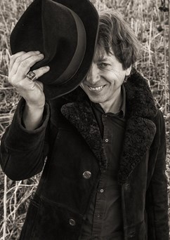 Michael Morávek & Electric Traveling Show (DE/CZ)