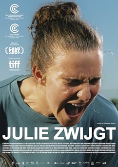 Julie mlčí  