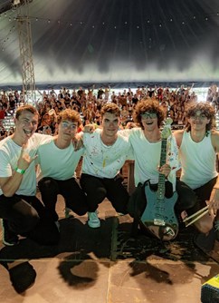 David Málek & Amplified