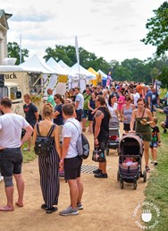 Street food piknik zámek Kačina