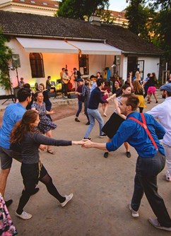 Swingová tančírna na Ponavě: House Band Trio