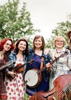 PODJEZD uvádí OD PLOTNY SKOK nejen bluegrassový večírek
