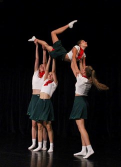 Nart Dance School: Exhibice