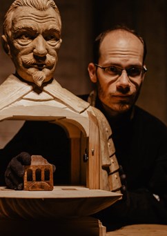 ADAM HOŠEK - Valdštejnova hlava