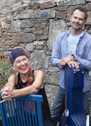 Irena Budweiserová a Jakub Racek