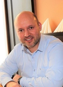 Avatar klub: Beseda s astrologem JUDr. Jiřím Kubíkem v Plzni