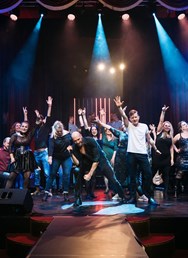 PĚVECKÁ SHOW: BIZÁR versus UMĚNÍ... jedeme dál!